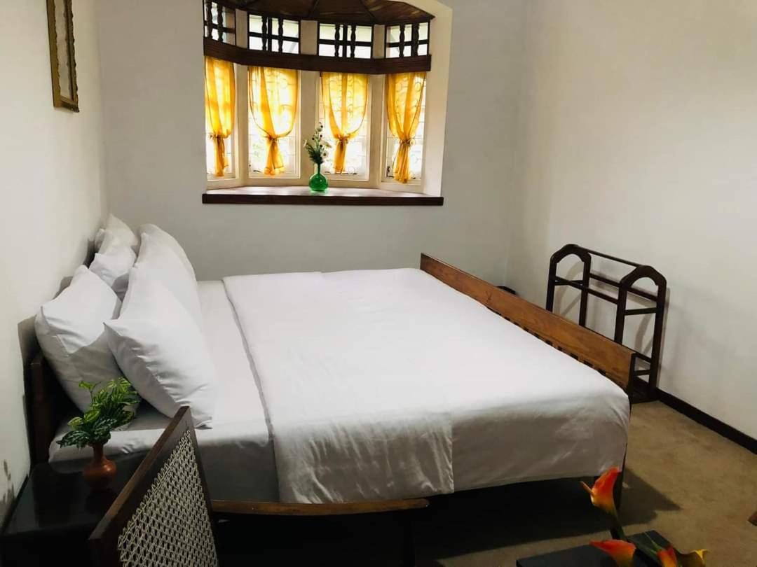 Mount Mary Inn Νουβάρα Ελίγια Δωμάτιο φωτογραφία